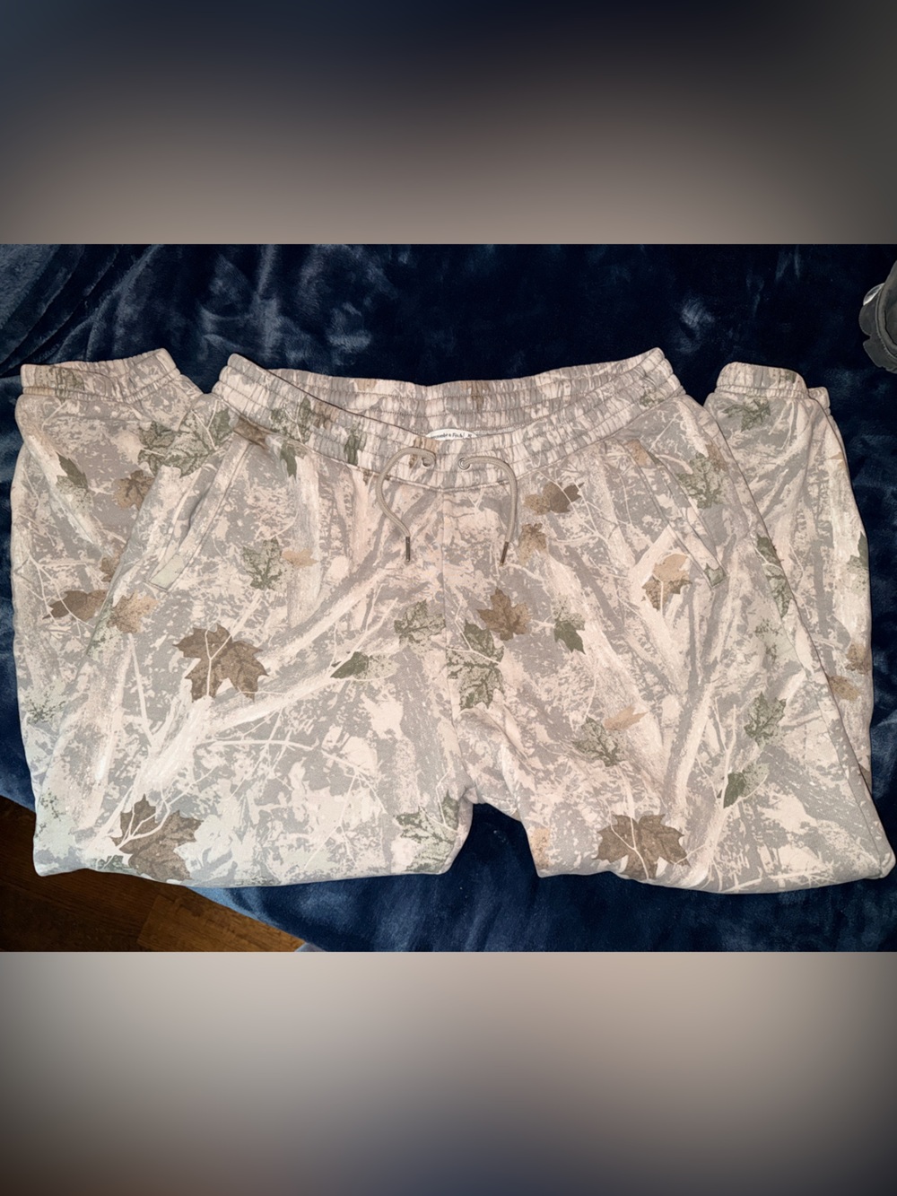 Abercrombie & Fitch Sunday Camo Sweatpants
